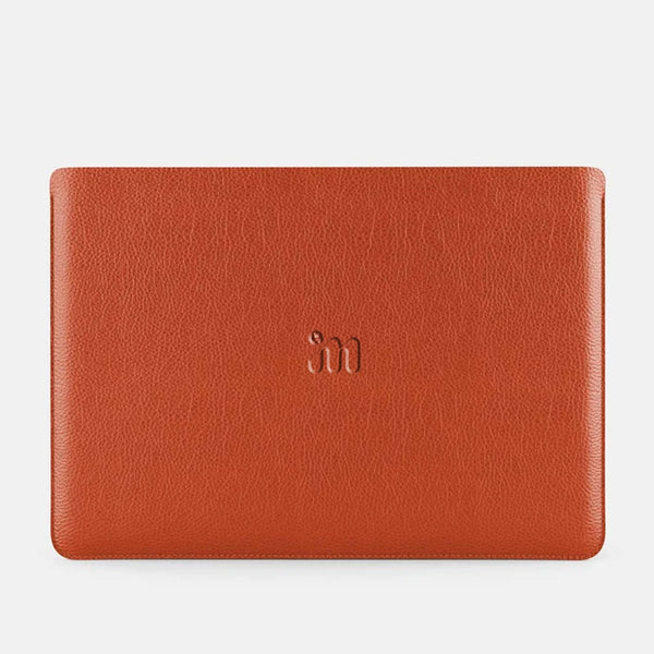 IM COGNAC PEBBLED MACBOOK SLEEVE